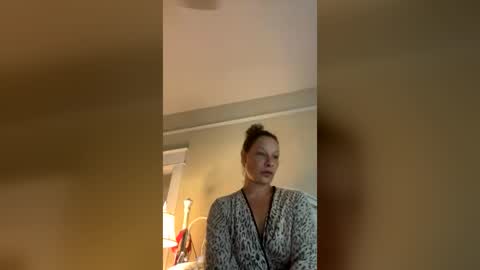 onaswims online show from 21, 7, 2026