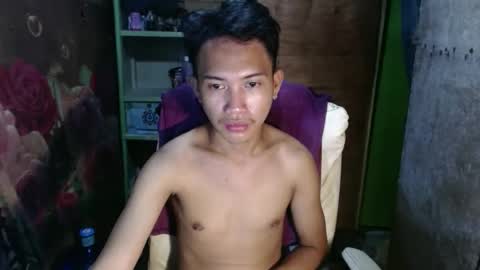 Snapshot of onebigloadxxx chatting on 3, 1, 2025 Wyn Will serve you and be your slave online show from 3, 1, 2025