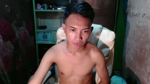 Snapshot of onebigloadxxx chatting on 10, 1, 2025 Wyn Will serve you and be your slave online show from 10, 1, 2025