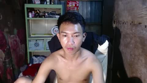 Snapshot of onebigloadxxx chatting on 22, 1, 2025 Wyn Will serve you and be your slave online show from 22, 1, 2025