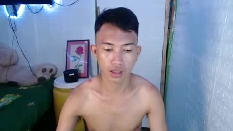 Snapshot of onebigloadxxx chatting on 11, 3, 2025 Wyn Will serve you and be your slave online show from 11, 3, 2025