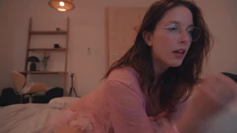 Ariel online show from 14, 2, 2025