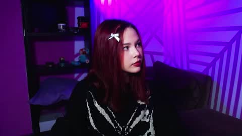 onessandra online show from 20, 9, 2025