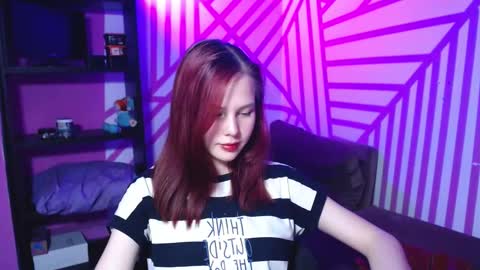 onessandra online show from 28, 9, 2025