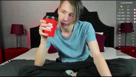 Snapshot of only_eric chatting on 7, 2, 2025 Erick  online show from 7, 2, 2025