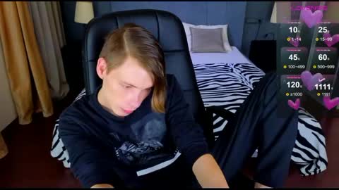 Snapshot of only_eric chatting on 15, 2, 2025 Erick  online show from 15, 2, 2025