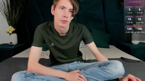 Snapshot of only_eric chatting on 2, 10, 2025 Erick  online show from 2, 10, 2025