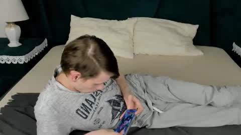 Snapshot of only_eric chatting on 10, 1, 2026 Erick online show from 10, 1, 2026