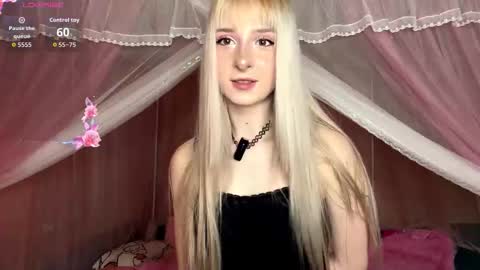 Snapshot of onlyeva1 chatting on 21, 3, 2026 Eva online show from 21, 3, 2026