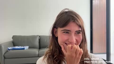 Helen online show from 3, 12, 2025