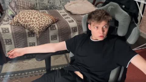 Snapshot of oofcblesssexx chatting on 27, 12, 2024 bless god online show from 27, 12, 2024