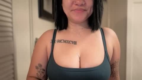 Miss Girly online show from 5, 5, 2026