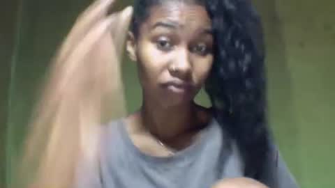 oolyette online show from 3, 10, 2025