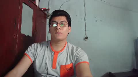 oomaurooo online show from 18, 12, 2024