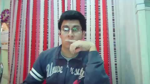 oomaurooo online show from 23, 12, 2024