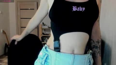 Britney online show from 18, 11, 2025