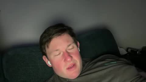 Snapshot of opencuriousguy321 chatting on 25, 2, 2026 Horny and Bicurious online show from 25, 2, 2026