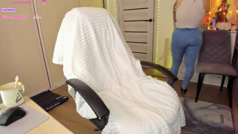 Ophelia online show from 3, 12, 2025