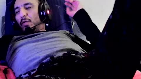 Snapshot of opps_210 chatting on 13, 1, 2025 Stepper online show from 13, 1, 2025