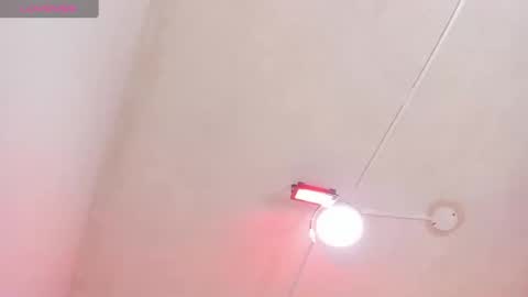 Snapshot of oriana_guzman chatting on 7, 12, 2024 Miss Guzman  online show from 7, 12, 2024