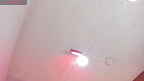 Snapshot of oriana_guzman chatting on 15, 12, 2024 Miss Guzman  online show from 15, 12, 2024