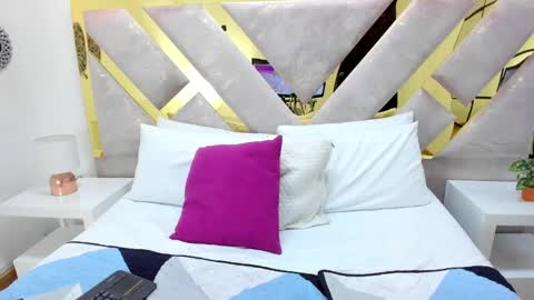 Snapshot of oriana_guzman chatting on 27, 1, 2025 Miss Guzman  online show from 27, 1, 2025