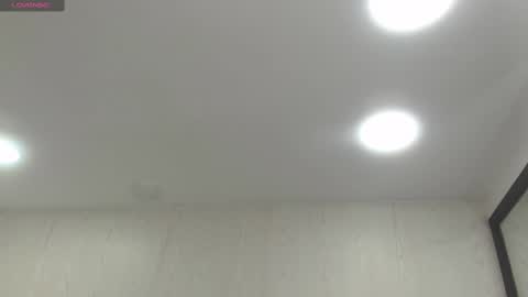 Snapshot of oriana_guzman chatting on 27, 2, 2025 Miss Guzman  online show from 27, 2, 2025