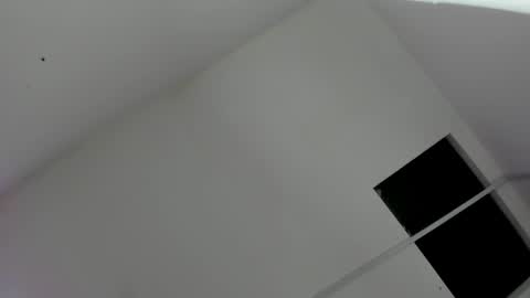 Snapshot of oriana_guzman chatting on 12, 3, 2025 Miss Guzman  online show from 12, 3, 2025