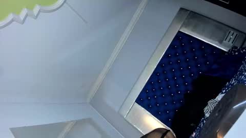 Oriana online show from 6, 11, 2025