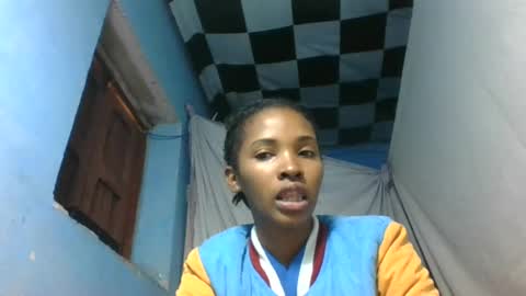 orianie064 online show from 4, 7, 2026