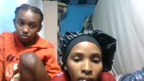 orianie064 online show from 10, 7, 2026