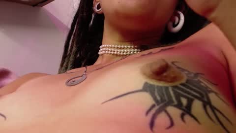 Snapshot of orianna_bodmod chatting on 29, 1, 2025 ORIANNA online show from 29, 1, 2025