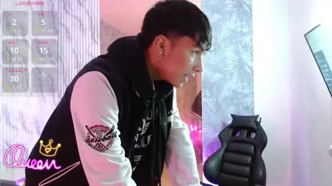 Snapshot of osamu_tay chatting on 5, 2, 2026 osamu_tay online show from 5, 2, 2026