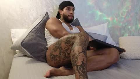 Snapshot of osher_cox chatting on 18, 11, 2025 osher_cox online show from 18, 11, 2025