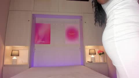 oshun_444 online show from 5, 5, 2026
