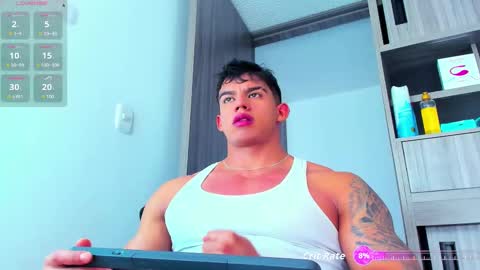 Snapshot of oskar_ford21 chatting on 4, 10, 2025 Oskar Ford NEW ACCOUNT online show from 4, 10, 2025