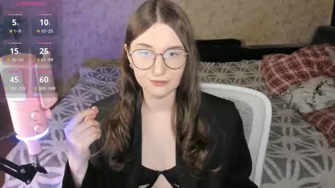 Snapshot of oskar_fucker chatting on 15, 12, 2025 Leliana online show from 15, 12, 2025