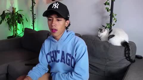 Snapshot of ostin_18hot chatting on 13, 12, 2024 ostin 18hot online show from 13, 12, 2024