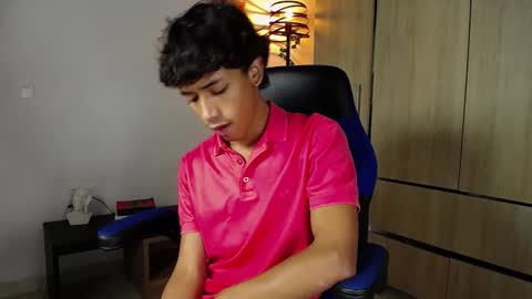 Snapshot of ostin_18hot chatting on 28, 12, 2024 ostin 18hot online show from 28, 12, 2024