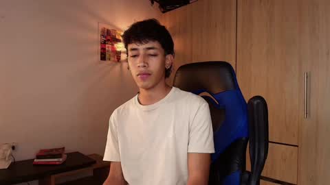 Snapshot of ostin_18hot chatting on 23, 1, 2025 ostin 18hot online show from 23, 1, 2025