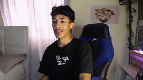 Snapshot of ostin_18hot chatting on 16, 9, 2025 ostin 18hot online show from 16, 9, 2025