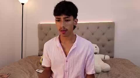 Snapshot of ostin_18hot chatting on 14, 10, 2025 ostin 18hot online show from 14, 10, 2025