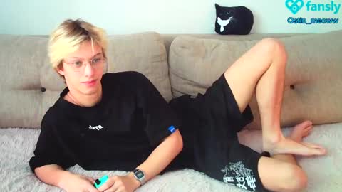 Ostin online show from 15, 2, 2025