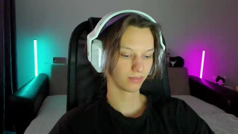 Ostin online show from 15, 2, 2026