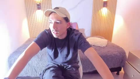 Otto Andrew online show from 6, 5, 2026