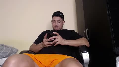 Snapshot of otto_stud chatting on 13, 1, 2025 otto_stud online show from 13, 1, 2025