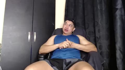 Snapshot of otto_stud chatting on 23, 10, 2025 otto_stud online show from 23, 10, 2025