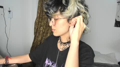 Otto 3 online show from 18, 12, 2024