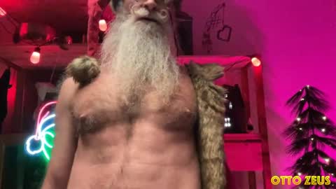Otto Zeus online show from 26, 12, 2024