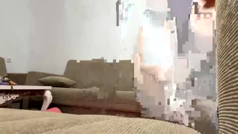 oumaimasoufaine66 online show from 7, 11, 2025